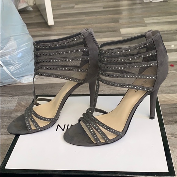 Nine West heels - Picture 3 of 6
